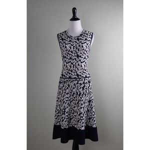ELIZA J $128 Stretch Knit Deep Navy A-Line Sleeveless Dress Size Medium